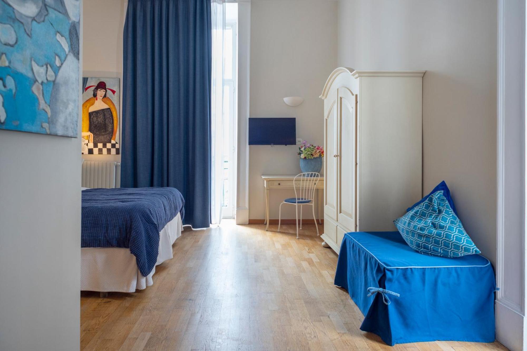 נאפולי B&B Donna Adelina מראה חיצוני תמונה